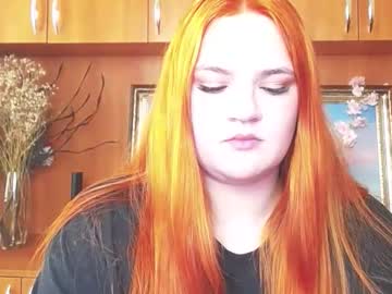 Redhotqueen1 Chaturbate stream image from April 21, 2026