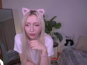 Kitsuwaifu Chaturbate stream image from April 21, 2026