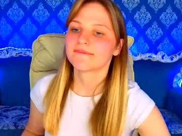 Shelmahanni Chaturbate stream image from April 21, 2026