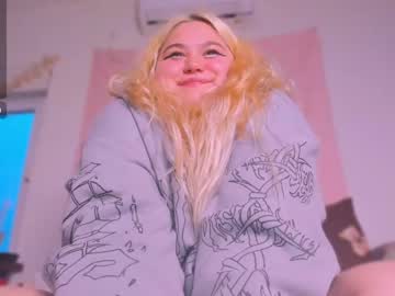 Freakcute_Friends Chaturbate stream image from April 21, 2026