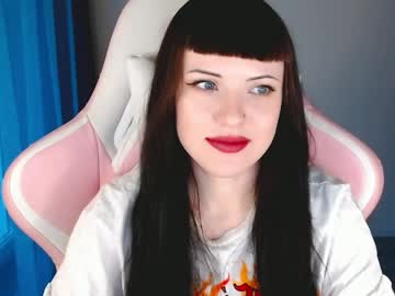 Moon_Velvet Chaturbate stream image from April 21, 2026