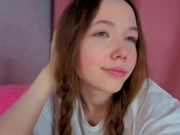 Pearly_Peach_ Chaturbate stream image from April 21, 2026