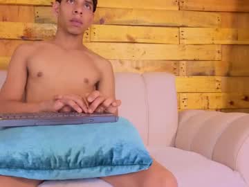Xander_Lg99 Chaturbate stream image from April 21, 2026