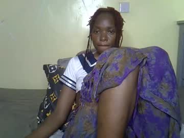 Eboniana Chaturbate stream image from April 21, 2026