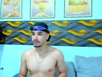 Leonhotx Chaturbate stream image from April 21, 2026