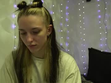 Your_Little_Flexible_Girl Chaturbate stream image from April 21, 2026