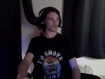 Stringgreens777 Chaturbate stream image from April 21, 2026