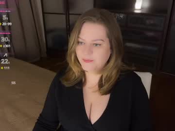 Helenbonham Chaturbate stream image from April 21, 2026