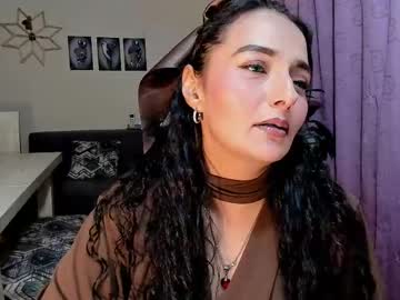 Emma_Luxy Chaturbate stream image from April 21, 2026