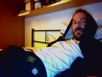 Slevin1983 Chaturbate stream image from April 21, 2026