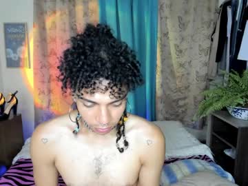 Angelwhitte Chaturbate stream image from April 22, 2026