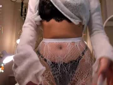 Kellyy_Bern Chaturbate stream image from April 22, 2026
