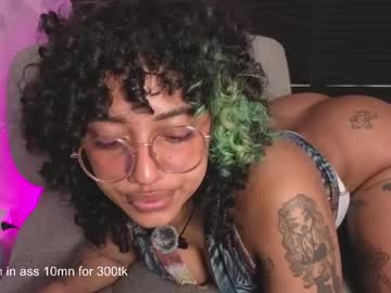 Luckyswagson Chaturbate stream image from April 22, 2026