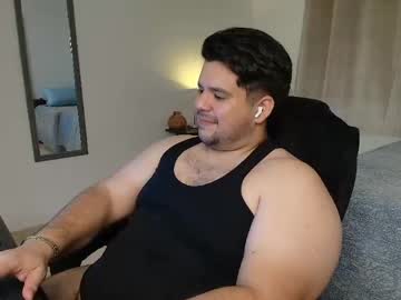Marcobearson Chaturbate stream image from April 22, 2026