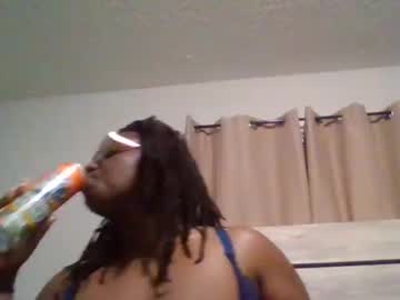 Lil_Chocolate1017 Chaturbate stream image from April 22, 2026