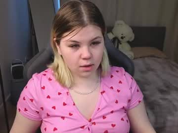 Kristen_Gibbs Chaturbate stream image from April 22, 2026