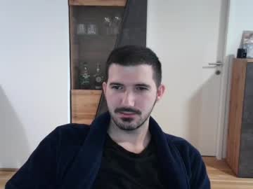 Goldnic_10 Chaturbate stream image from April 22, 2026