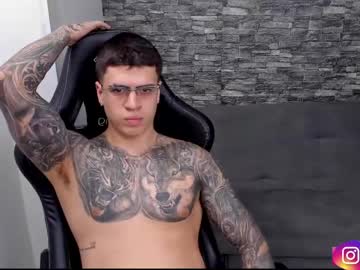 Mathew_Wolf4 Chaturbate stream image from April 22, 2026