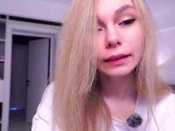 Carmentilley Chaturbate stream image from April 22, 2026
