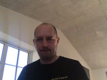 Danishjss Chaturbate stream image from April 22, 2026