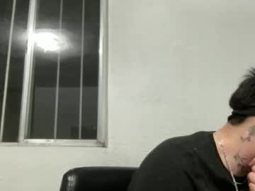 Garypinepineapple Chaturbate stream image from April 22, 2026