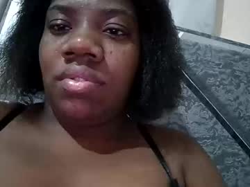 Latinhoney487 Chaturbate stream image from April 22, 2026