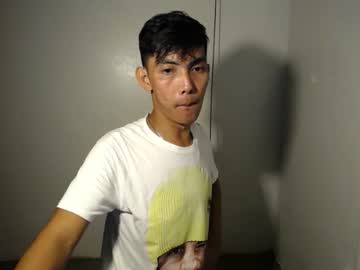Massive_Cumboy Chaturbate stream image from April 22, 2026
