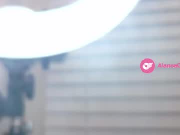 Oklanna Chaturbate stream image from April 22, 2026
