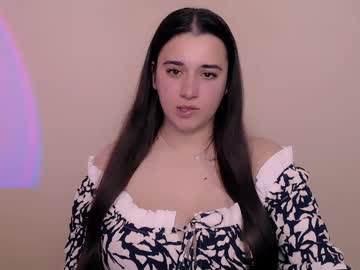 Alinaasti_ Chaturbate stream image from April 22, 2026