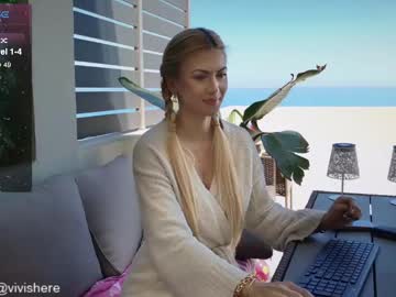 Viv_Milf Chaturbate stream image from April 22, 2026
