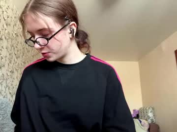 Carolynrossnagel Chaturbate stream image from April 22, 2026