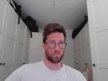 Moms_Little_Monster Chaturbate stream image from April 22, 2026