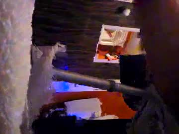 Swinginghammer1987 Chaturbate stream image from April 22, 2026