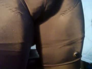 Ozzispandex Chaturbate stream image from April 22, 2026