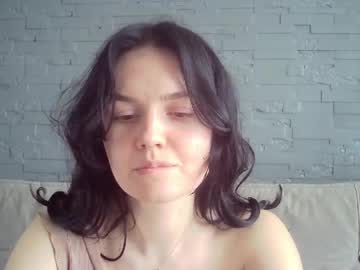 Queenofmodels Chaturbate stream image from April 22, 2026