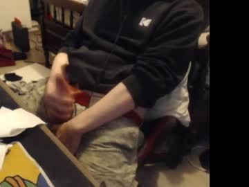 Kompura Chaturbate stream image from April 22, 2026