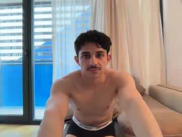 Arabmuscles1 Chaturbate stream image from April 22, 2026