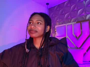 Queen_Perla_ Chaturbate stream image from April 22, 2026