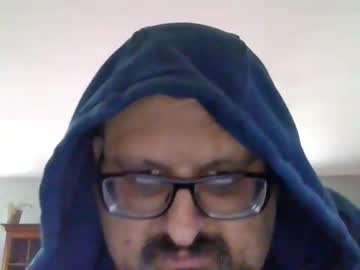 Sirmike80 Chaturbate stream image from April 22, 2026