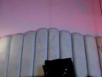 Barbaraamoon_ Chaturbate stream image from April 22, 2026