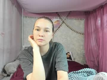 Leila_Bambi_ Chaturbate stream image from April 22, 2026