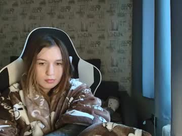Liliawoolf Chaturbate stream image from April 22, 2026