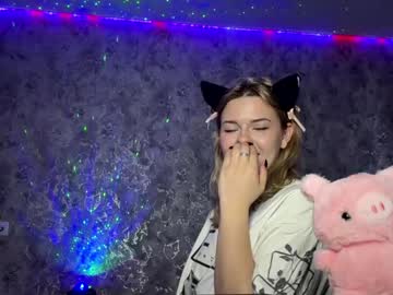 Shaynahyett Chaturbate stream image from April 22, 2026