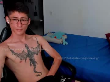 Jhonleving Chaturbate stream image from April 22, 2026