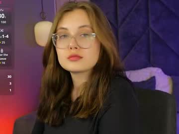 Peachynoxxx Chaturbate stream image from April 22, 2026