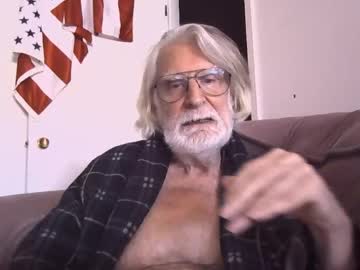 Alphauniform Chaturbate stream image from April 22, 2026