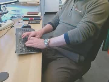 Ch400 Chaturbate stream image from April 22, 2026