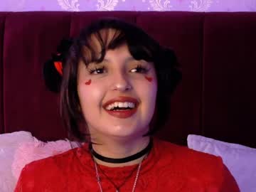 Jade_Rous Chaturbate stream image from April 22, 2026