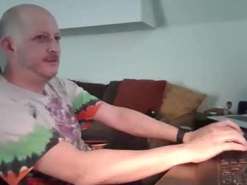 Mramccray Chaturbate stream image from April 22, 2026