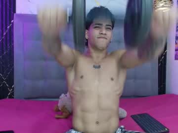 Izaak_Taylor7 Chaturbate stream image from April 22, 2026